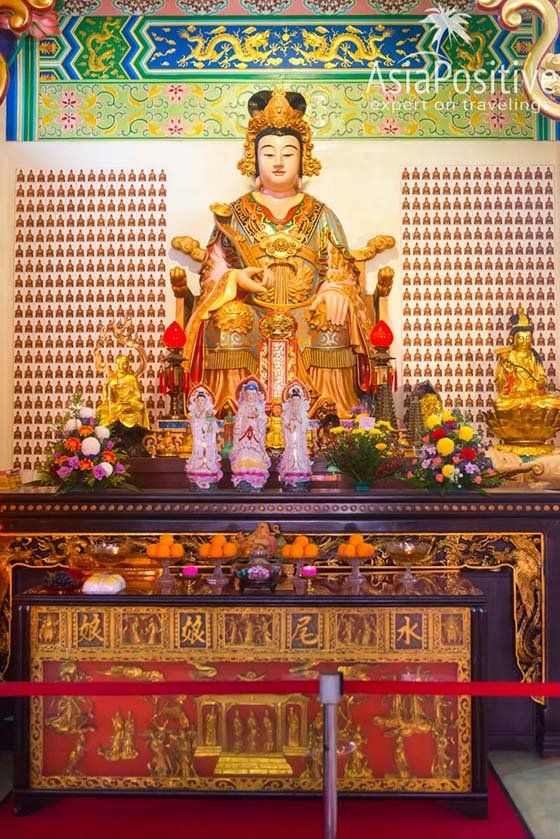Статуя богини Шуй Вэй Шэн Нианг | Достопримечательности Куала-Лумпура | Малайзия | Путешествия AsiaPositive.com