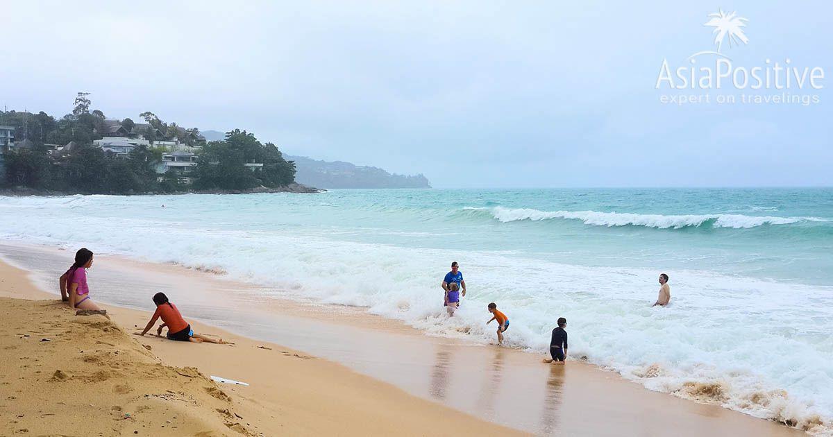 The Surin Beach (Phuket) in the rainy season in July | What is the rainy season in Thailand | Where and when is it better to go on vacation to Thailand | Trips AsiaPositive.com