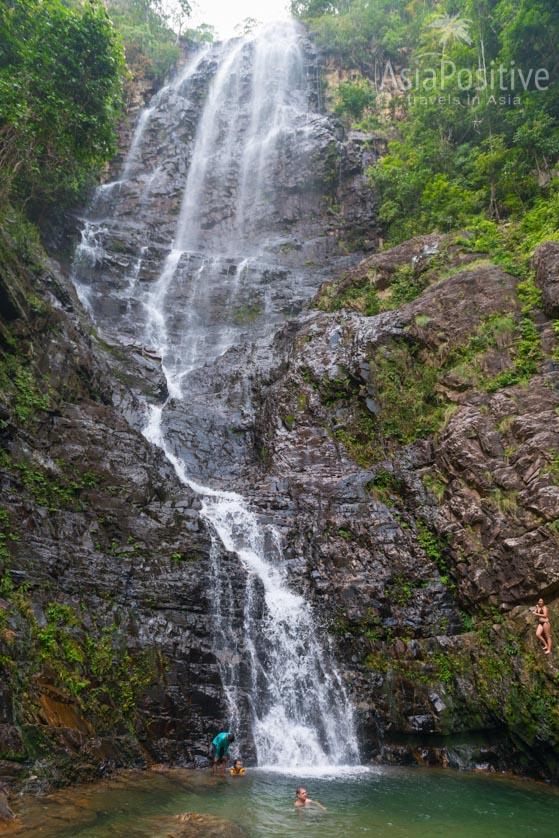 В водопаде Temurun в сезон дождей купаются | Остров Лангкави | Малайзия с AsiaPositive.com