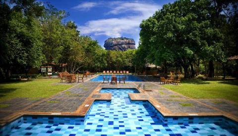 Hotel Sigiriya  | Где остановиться в Сигирии