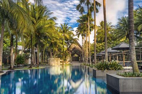 Twinpalms Phuket Hotel