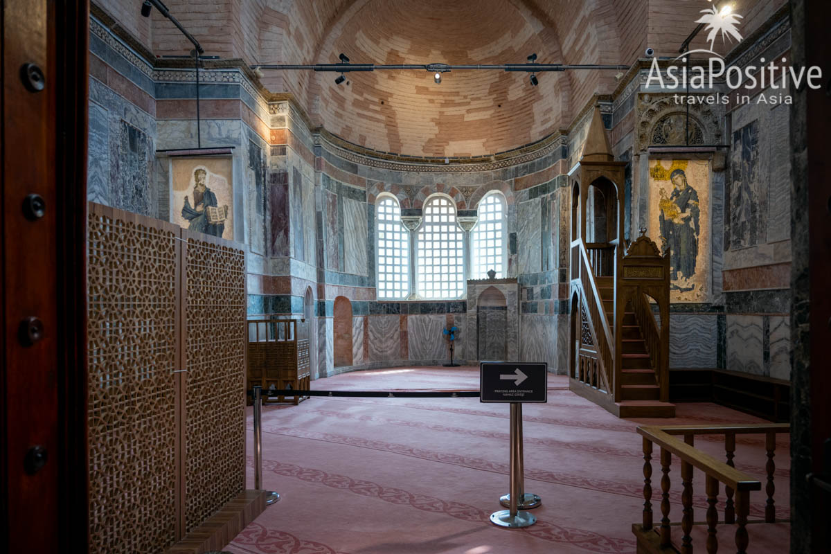 A prayer area closed to tourists